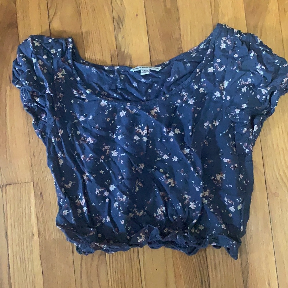 American Eagle Short Sleeve